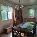 Ilmastoitu Ja Rantasauna Villa