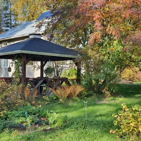 Ilmastoitu Ja Rantasauna