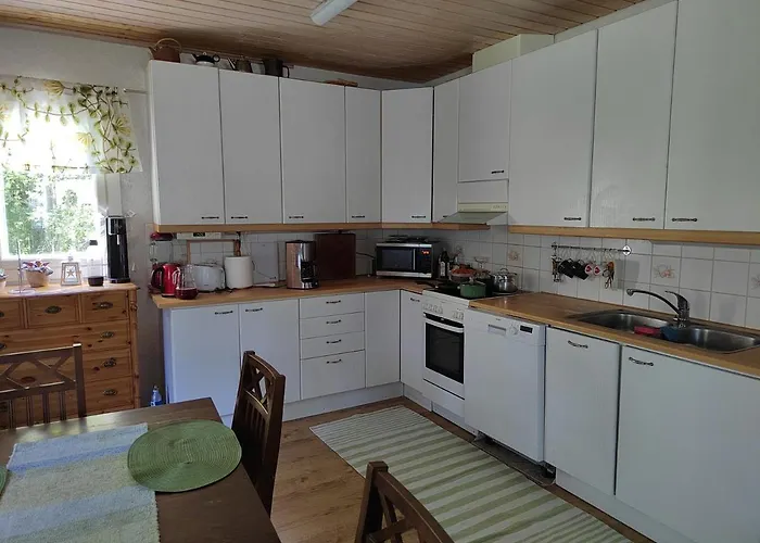 Villa Ilmastoitu Ja Rantasauna