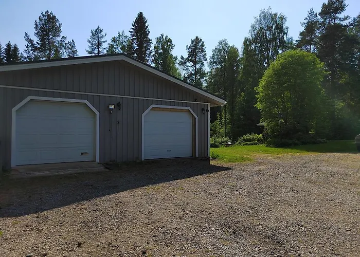 Ilmastoitu Ja Rantasauna Кеуруу